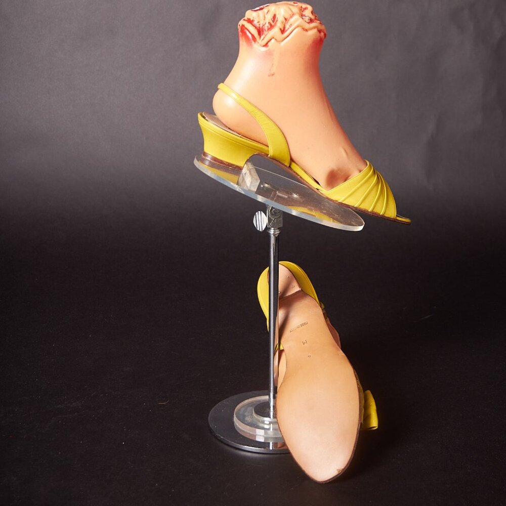 1970s Joseph Larose Yellow and Gold Sandals Heels Shoes